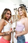Molly Transa Irmão Oculto Esqueleto, Mia Participa de Sexo a Três de Halloween - T24:E10