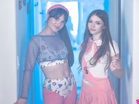 Gioco a tre di Myra Megan e il fratellastro Stagione 29 Episodio 2