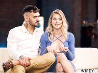 La Fantasía de Esposa Caliente de Sammm con un Hombre Negro mientras Alex Observa