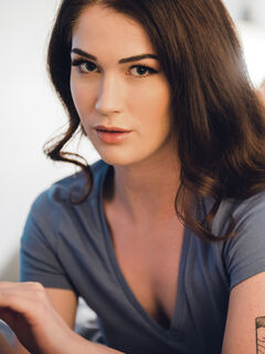 Evelyn Claire