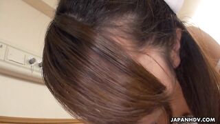 Le Toucher Guérisseur de Reina Wamatsu Le Rétablissement Reconnaissant d'un Patient