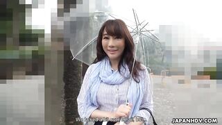 Haruka Miura se expone públicamente con juguete sexual al aire libre