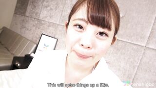 Yuko Mukai Uniformspiel enthüllt ihre niedlichen Schamlippen