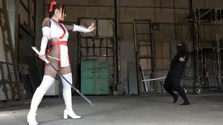 Maria Ono capturée par des ninjas se faisant punir