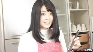 Runa Mizuki stuzzica il marito con fascino nudo