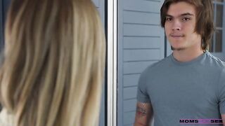 Brandi Love compartilha o enteado Tyler com Lily Larimar - T18:E2
