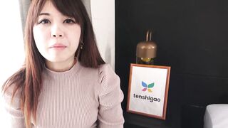 Erkunde Megumi Shinozakis heisse Muschi Kusse Model nackt und bereit