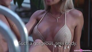 Shalina Devine e Micky Muffin compartilham o enteado Matthew em um ménage à trois na beira da piscina