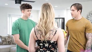 Mother's Day Reverse Cowgirl Thrill With Sydney Paige S4:E6