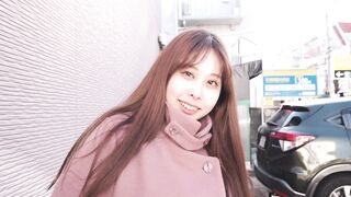 Suzuna Shiraishi Die unersättliche Schönheit mit üppigem Busen