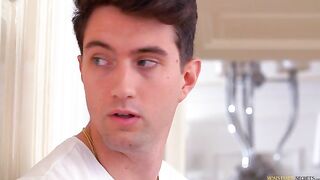 Josephine's Shower Invitation - S4:E8