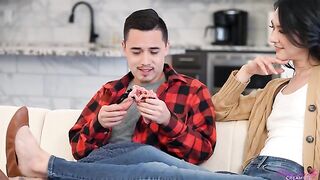 Isabel Love Deep Throats Juan El Caballo Loco For Creampie Reward