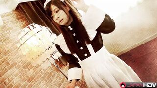 La Bonne de l'Homme Riche Kurumi Chino Amour et Désir en Uniforme