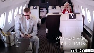 Fantaisie anale d'Elsa l'influente avec son manager Ryan
