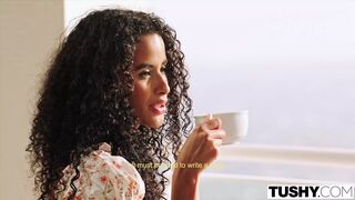Mia s'évade Analement le Langage du Corps à son Apogée