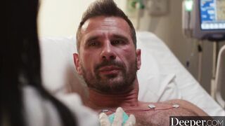 Infirmière Angela baise le patient Manuel, amour au premier rapport