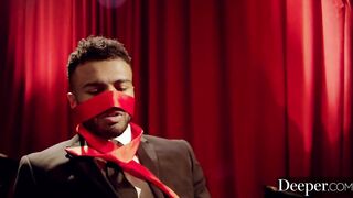 Jogo de Teatro de Haley: A Inocência de uma Estranha