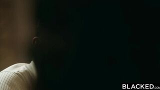 Terapeuta Atende aos Desejos de Katrina por Tamanho BBC