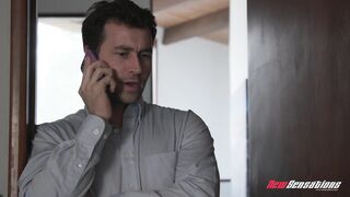 Babá Kimber usa vibrador, depois chupa e engole