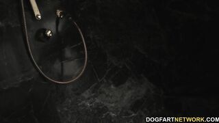 Ebony Nia Nacci Receives Multiple Facial Cumshot