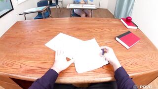 Lehrerin erwischt Schüler beim Masturbieren in Nachsitzen fickt sie roh