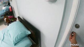 Anya Olsen in un pompino sul letto d'ospedale per Kyle