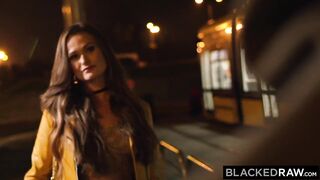 Morena se Delicia com Encontro Duplo BBC