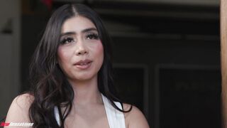Busty Latina Violet Myers Seduces Neighbor in Steamy Shower Encounter