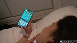 Chloe Lapiedra troca namorado por BBC nas férias