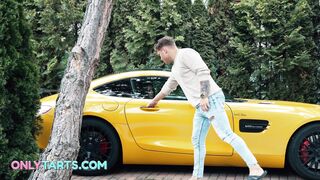 Rich Homeless Man Fucks Gold Digger In Luxury Apartment