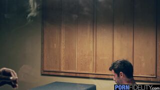 Detective Teases Suspects With Pussy Boarding Interrogation